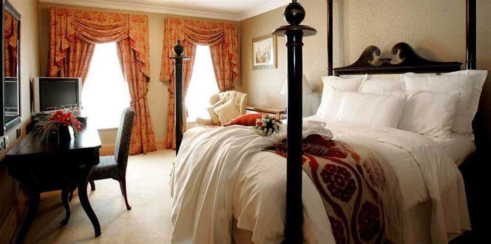 Hotel Johnstown House Enfield Zewnętrze zdjęcie